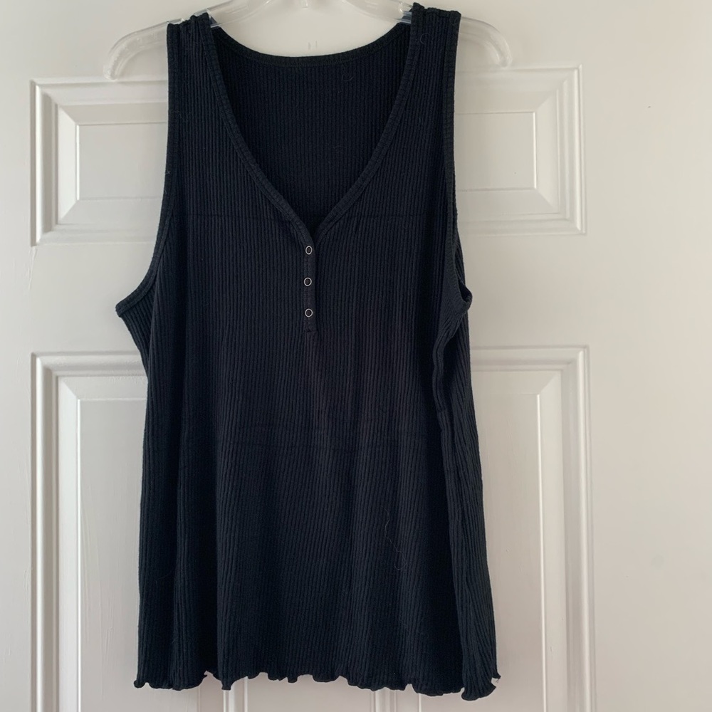 New Boston Proper Black Ribbed Henley Tank!